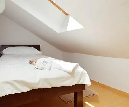 Apartment Ida *